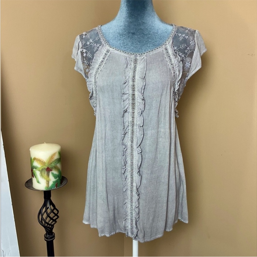 POL Gray Flowy Cap Sleeve Top NWOT